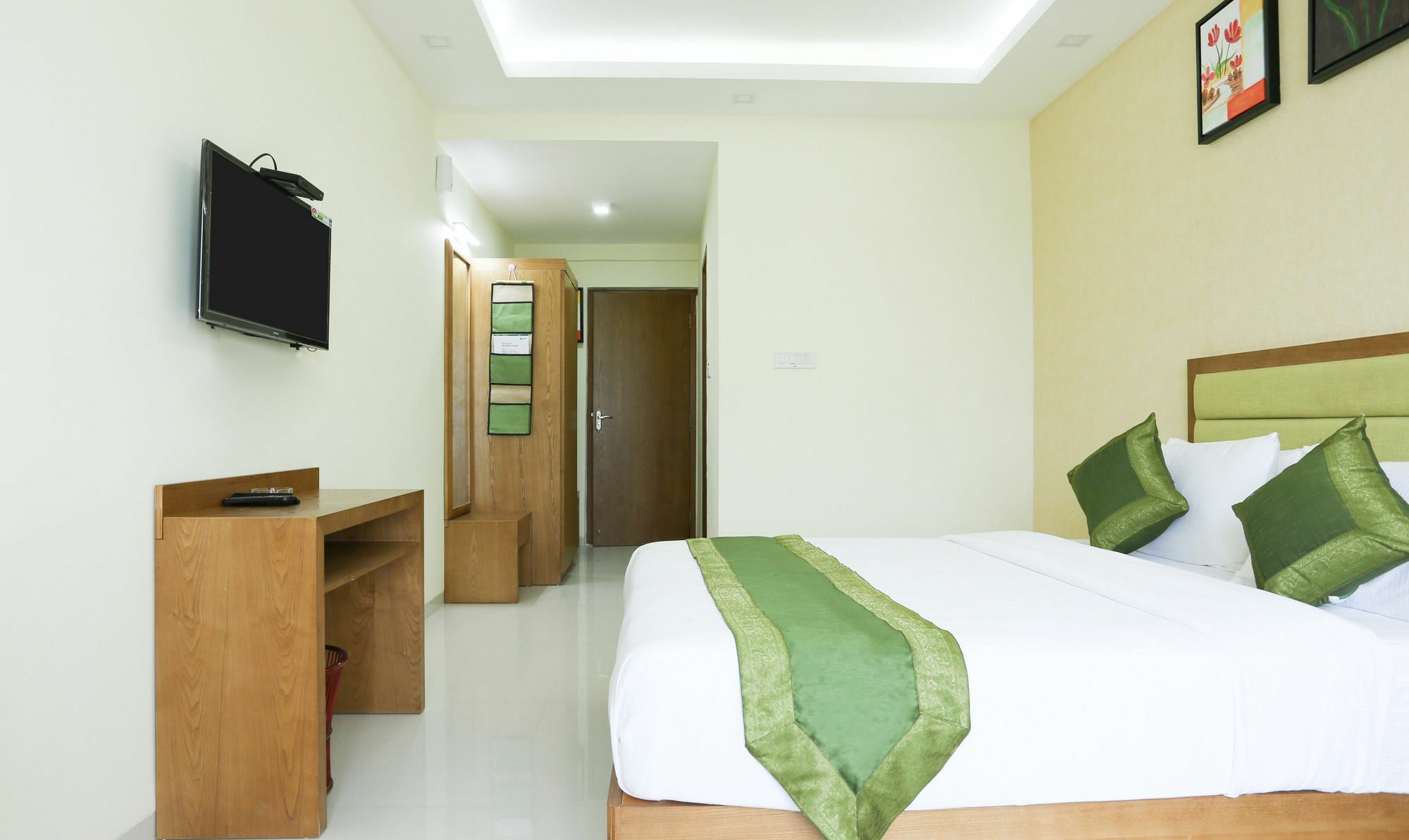 Treebo The Galaxy Chandapura Kammasandra Exterior photo
