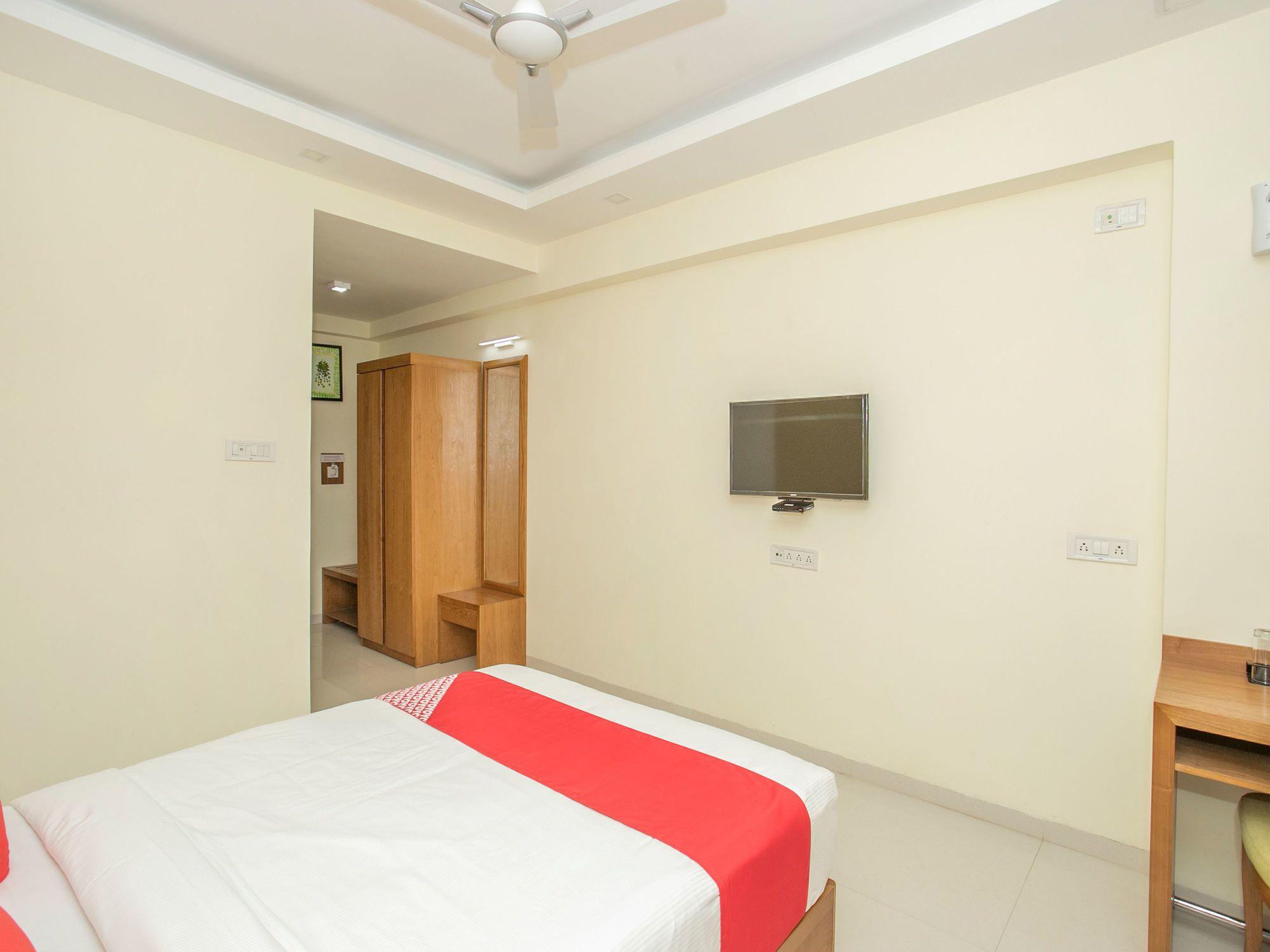 Treebo The Galaxy Chandapura Kammasandra Exterior photo