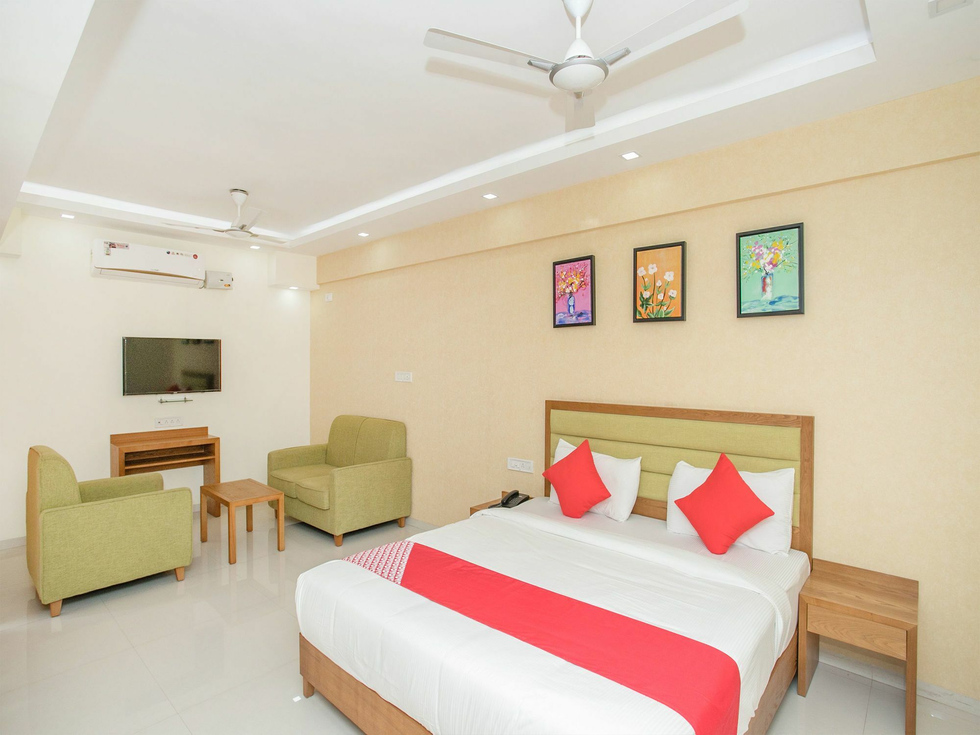 Treebo The Galaxy Chandapura Kammasandra Exterior photo