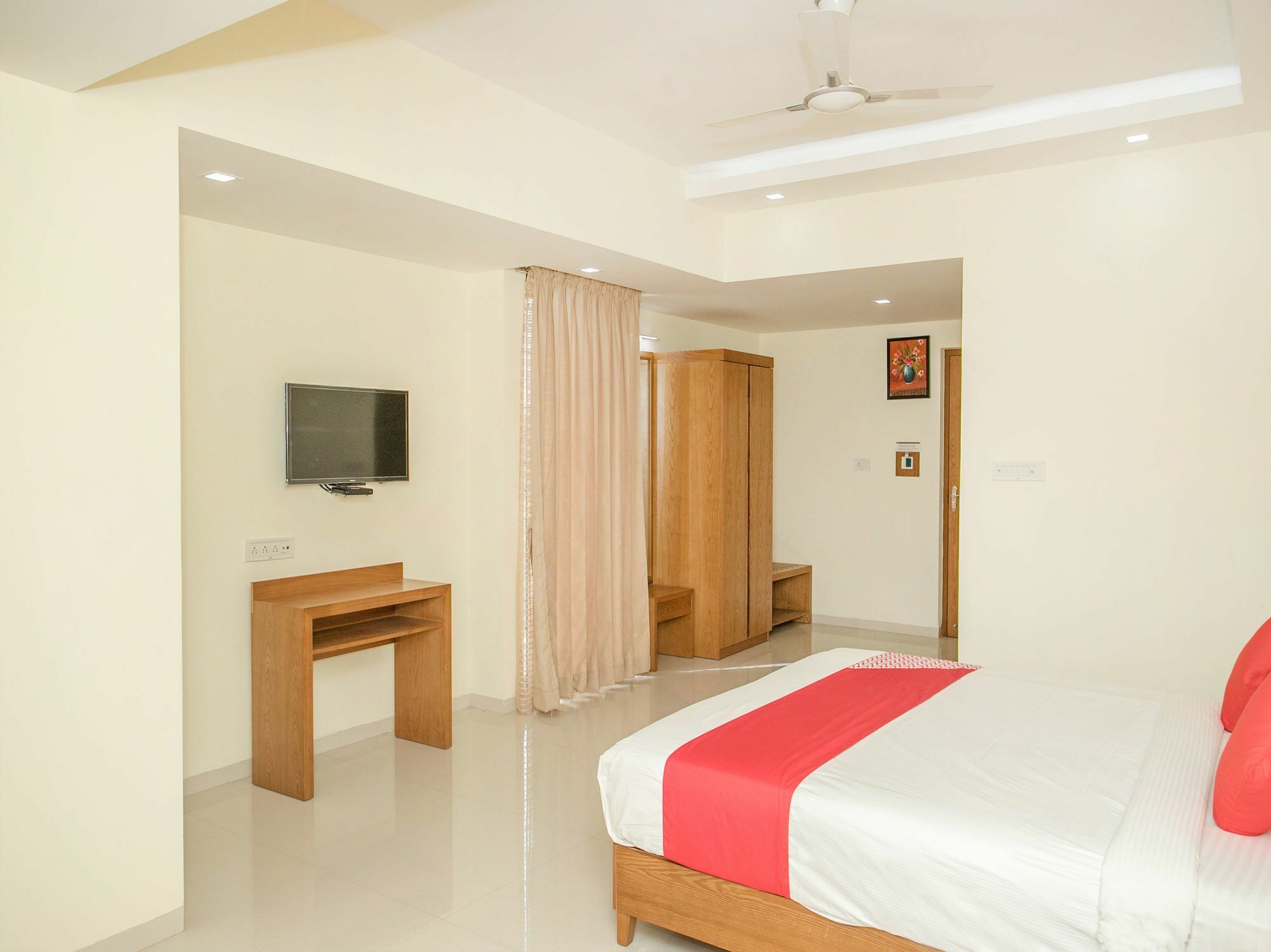 Treebo The Galaxy Chandapura Kammasandra Exterior photo